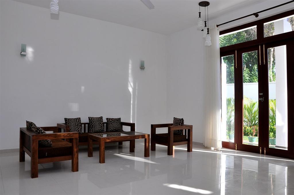 Harris Villa ヒッカドゥワ 部屋 写真
