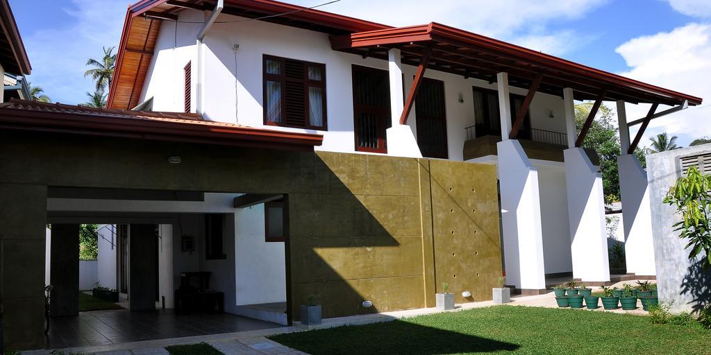 Harris Villa ヒッカドゥワ 部屋 写真